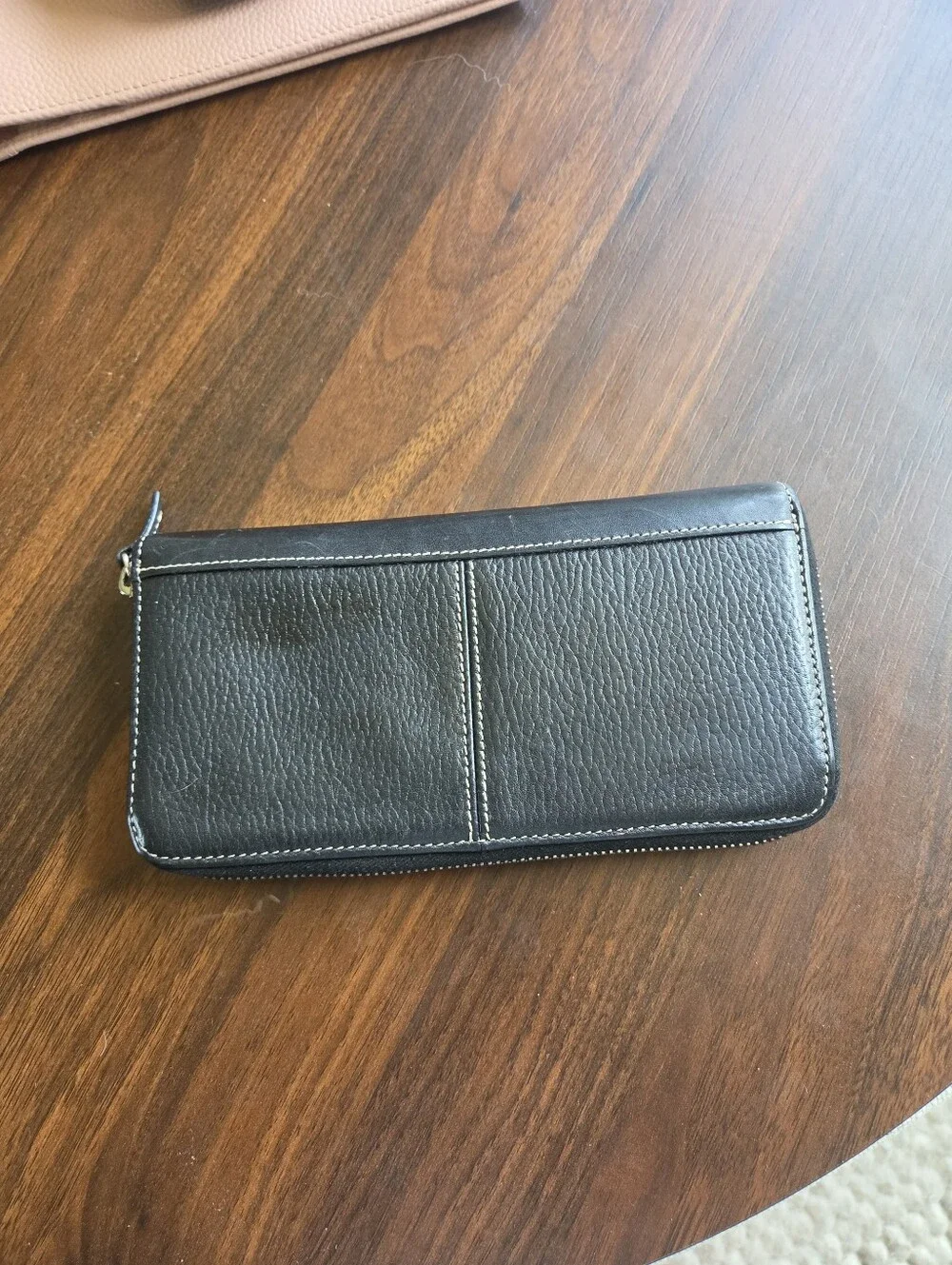 Dooney & Bourke Black Pebbled Leather Zip Around Continental Wallet Accordion Cl